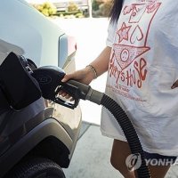 이란전 고유가로 미국인들 1000억달러 추가 부담