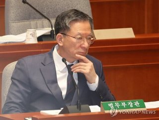 정성호 법무부 장관
