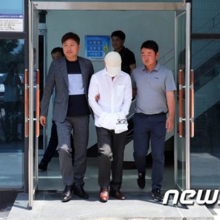 정당 지지도 관련 이미지
