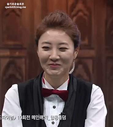 더지니어스 홍지연 딜러누나의 폭풍 먹방 움짤