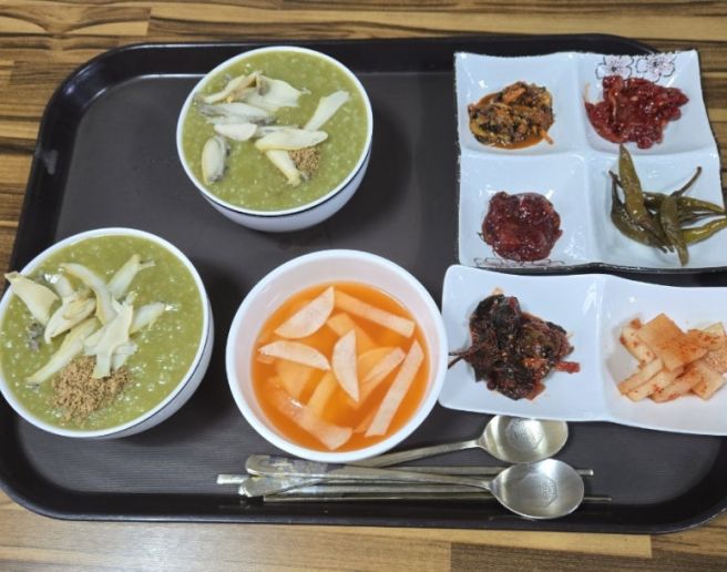 ​[포항죽도시장맛집] 토요일은 밥이 좋아·놀라운...진한 내장 풍미 '유화초전복죽' 내돈내산 솔직후기