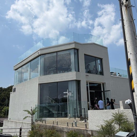영주여행 영주 베이커리카페 대형카페 루프탑카페 "녹스고지" 내돈내산 솔직후기 (주차, 분위기)