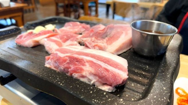 제주 표선 삼겹살 나목도식당 재방문 후기, 단골집이라 더 솔직했던 표선 고기집