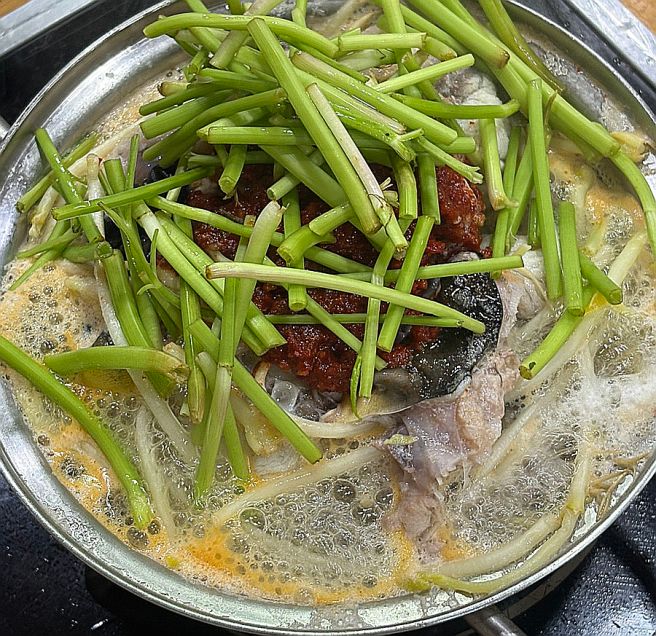구미 여행•내돈내산 노포 맛집 복매운탕 후기 (싱글벙글 복어)