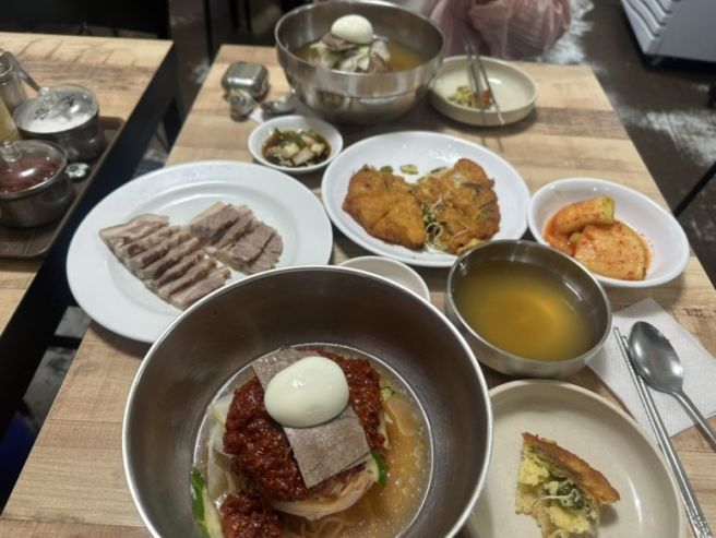 [종로3가] 종로맛집 | 성시경 먹을텐데 유진식당 평양냉면·수육 솔직후기🧊🍜🐷
