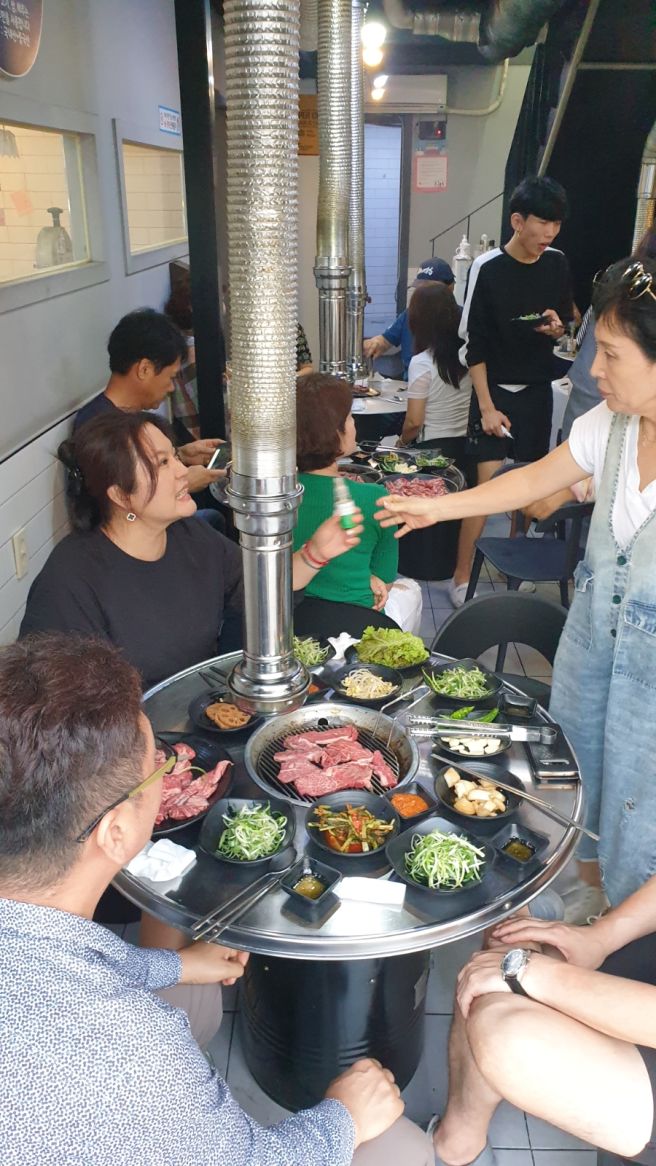 한우 연탄구이 오랜 맛집 (황지식육점 원조실비) &amp; 황지 연못 / 태백.