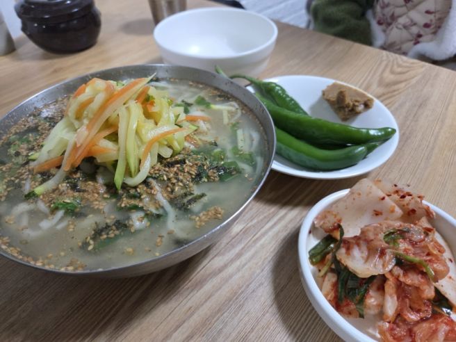 10년 연속 블루리본에 선정된 누른국수가 맛있는 서문시장맛집 '합천할매손칼국수' 내돈내산 후기
