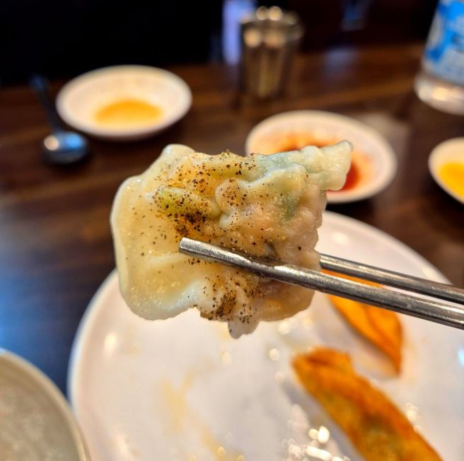 영등포 노포 맛집 가볼만한곳 서울미래유산 대문점 군만두 물만두