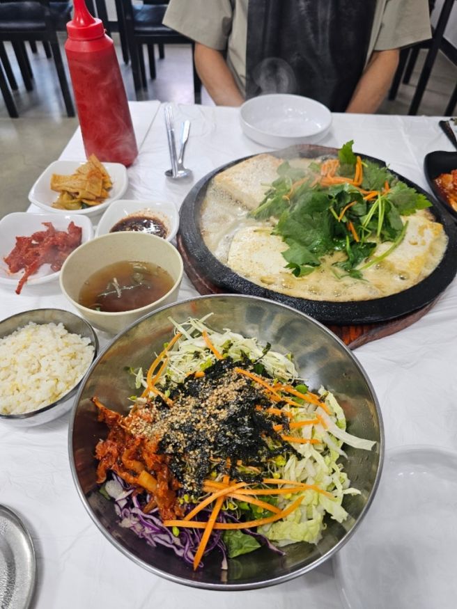 영월 현지인 맛집 주천 묵집 산초 두부구이와 채묵 비빔밥 도토리 묵밥