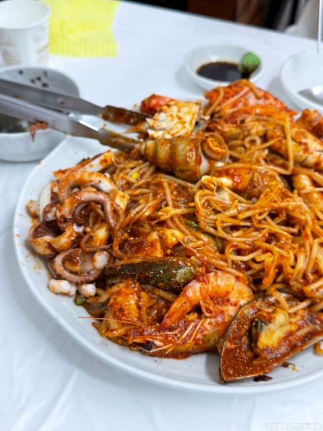본전해물아구찜 동해 본전식당 묵호항 맛집 추천