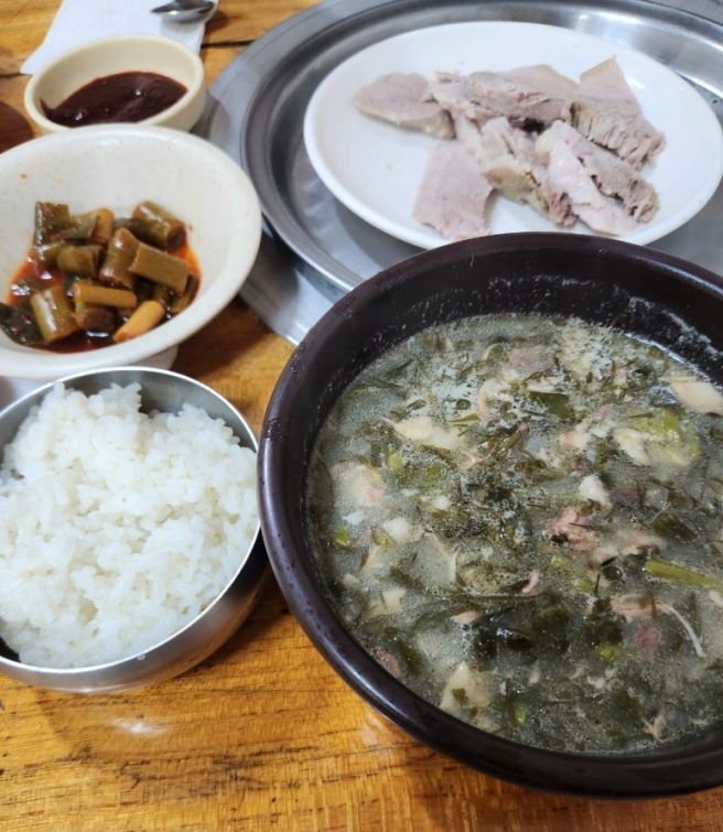 제주 서귀포 몸국, 로컬 맛집 영해식당 내돈내산 후기