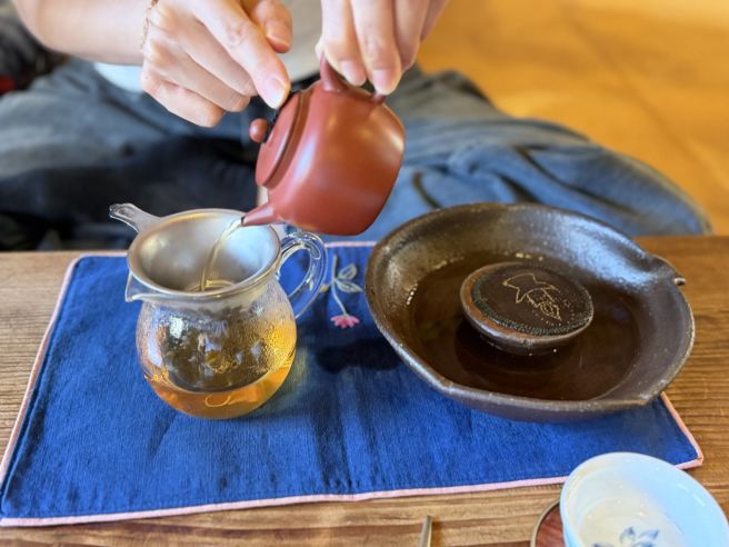 전주 한옥마을 전통찻집 교동다원 후기｜한옥에서 직접 우려 마시는 차와 양갱