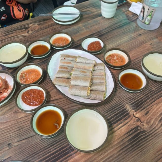 [강원/춘천] 총떡부터 막국수 그리고 보쌈까지 끝내주는 내돈내산 맛집 ‘부안막국수’