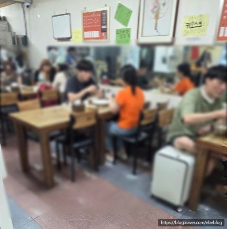 강릉중앙시장맛집 찾다가 발견! 여왕개미식당에서 장칼국수 먹고 온 후기🍜
