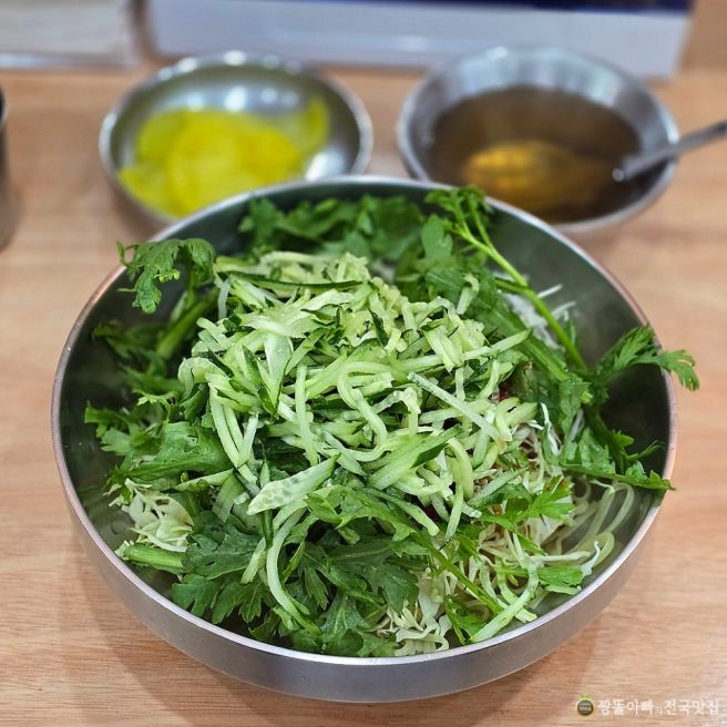 경주 현지 맛집 박용자경주명동쫄면 / 친절한 노포의 손맛