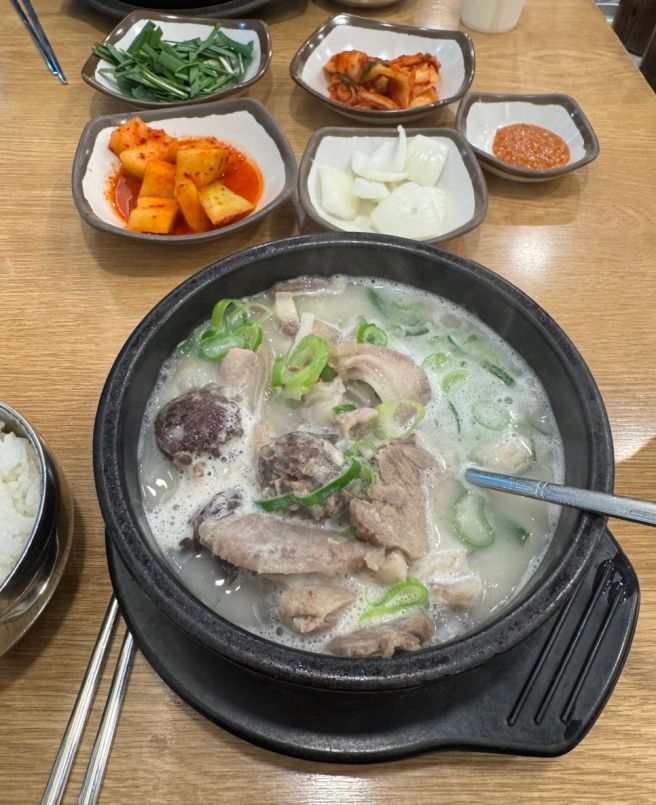 일산시장 맛집 추천, 일산 해장국 일산시장 백년가게 문산 순대국 후기