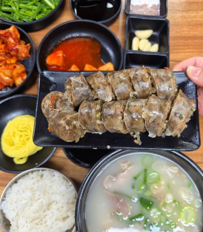 13년 연속 블루리본 서면시장 맛집 포항돼지국밥 내돈내산 후기