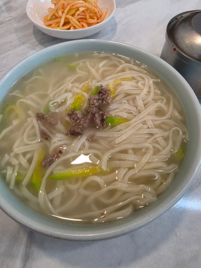 대통령도 다녀간 성북동 국수맛집 국시집