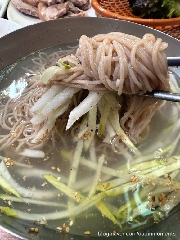 인제 막국수 남북면옥, 감자전바삭,돼지수육 든든