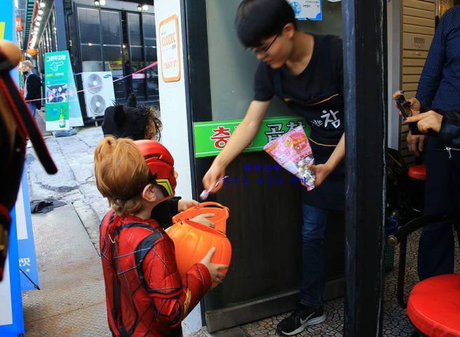 대구시 남구청 맛집 쫄깃하고 고소한 곱창와봐막창 안지랑 곱창골목 대구할로윈축제