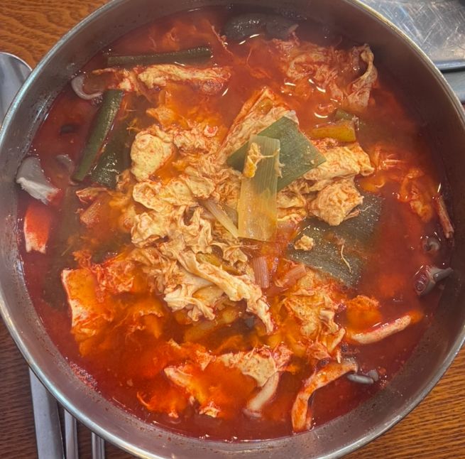 중구 숨은 맛집? 이미 유명한 평래옥