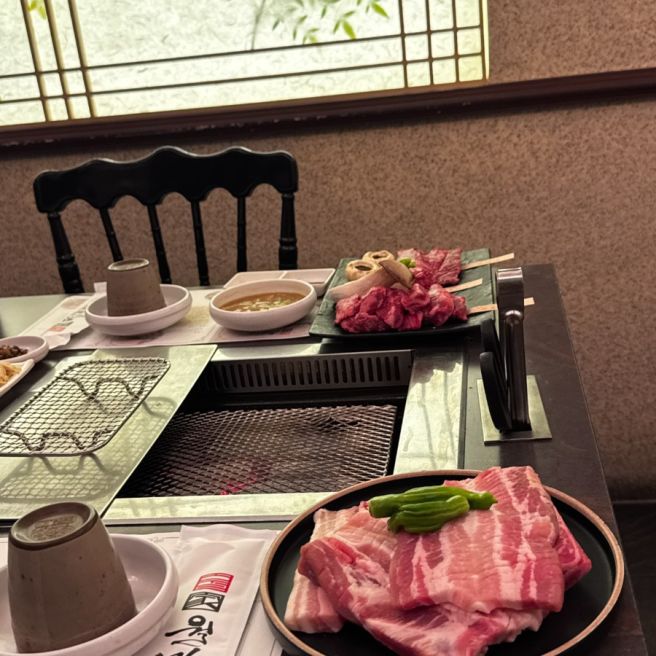 벽돌집 분위기 맛집 시청맛집 갈비 실록 만났어요