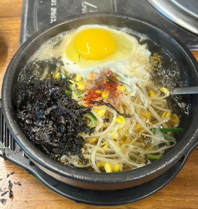 명동, 을지로입구 직장인맛집 30년이상된 성원전주콩나물국밥