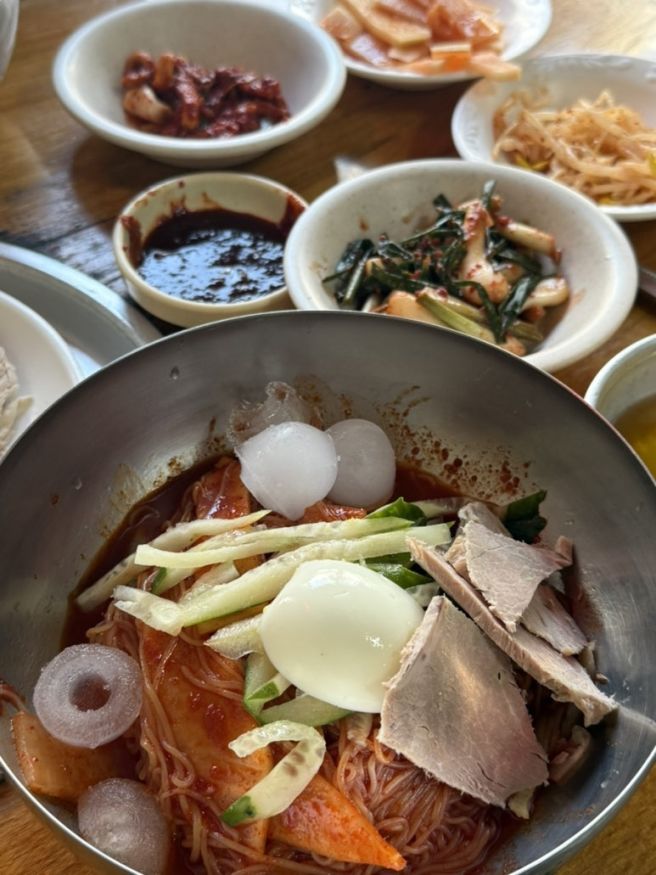 [제주/서귀포] 제주 서귀포 찐 현지인 맛집! 세월이 느껴지는 노포 감성 <영해식당> 🍜