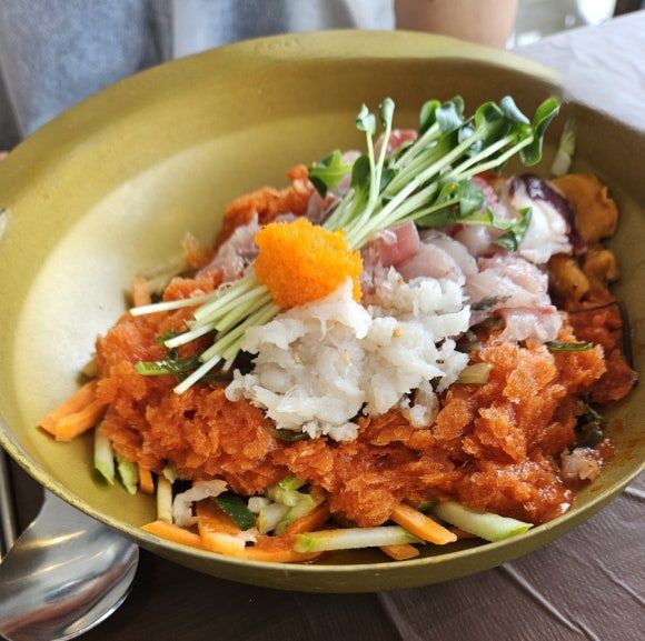 속초여행 맛집_ 점봉산산채 청초수물회 감자옹심이