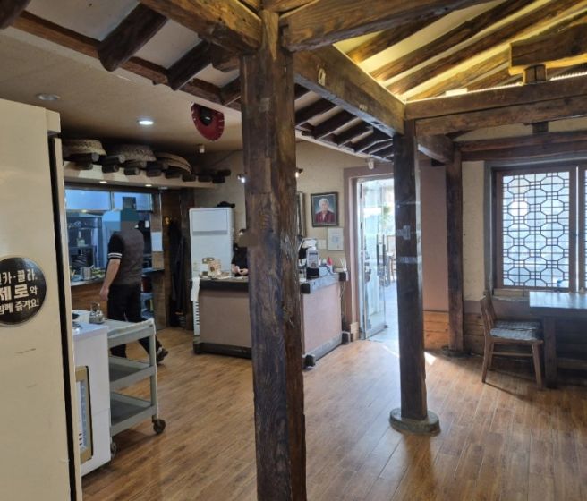 [춘천 신북읍 맛집] 춘천 막국수거리 줄 서는 집, 샘밭막국수 솔직 후기 | 돼장이 간다