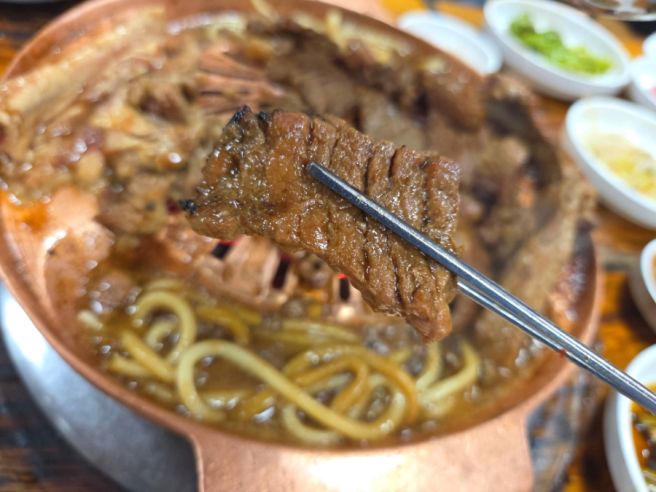 대구 봉덕동 맛집 | 낙산가든 | 30년 넘게 사랑받는 우동사리가 들어간 돼지갈비 맛집 후기