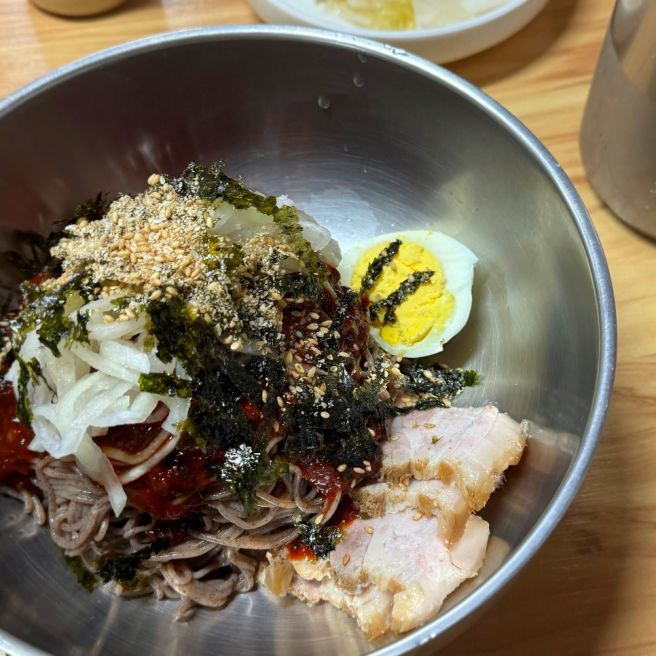 춘천 막국수맛집 허영만 백반기행 '실비막국수' 혼밥 기록