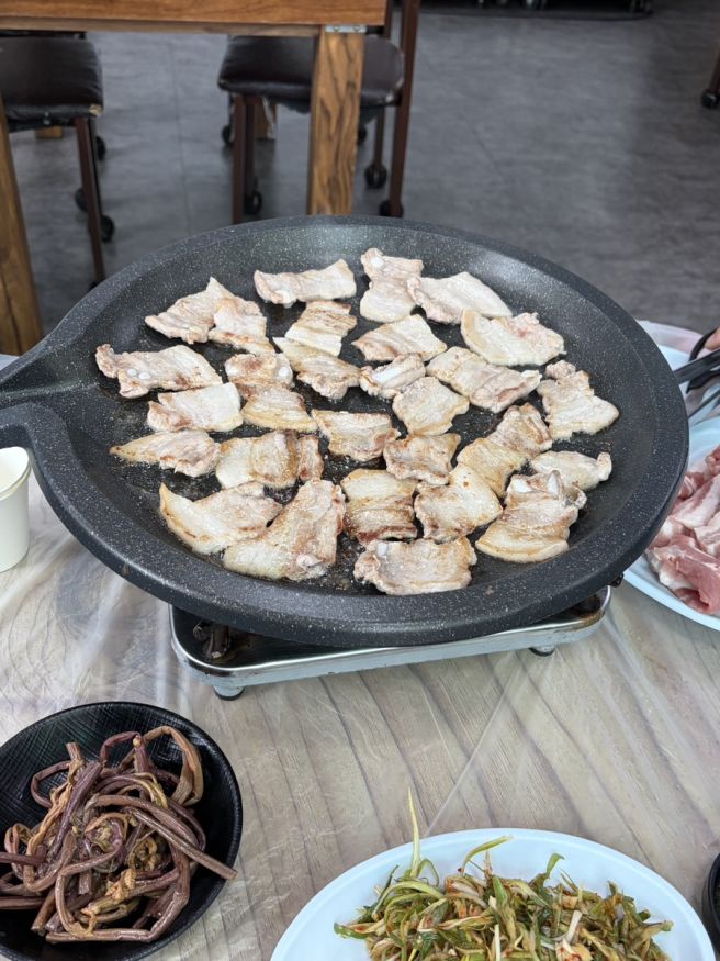 413. 당진 삼겹살 맛집 찾았음 "전주식당" / 깨알 구경거리할곳 "굿데이반품마트"