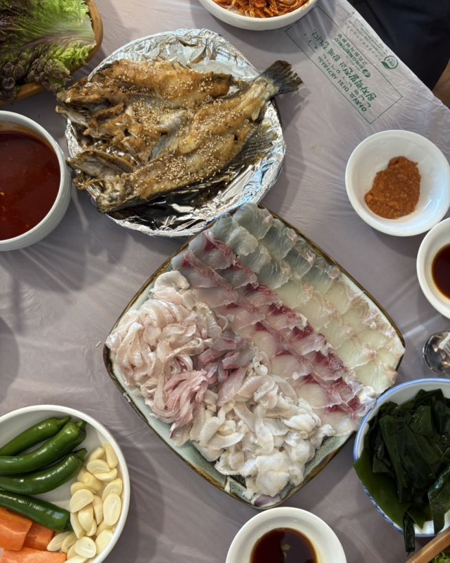 꺼먹동네 블루리본 많이 받은 기장 횟집