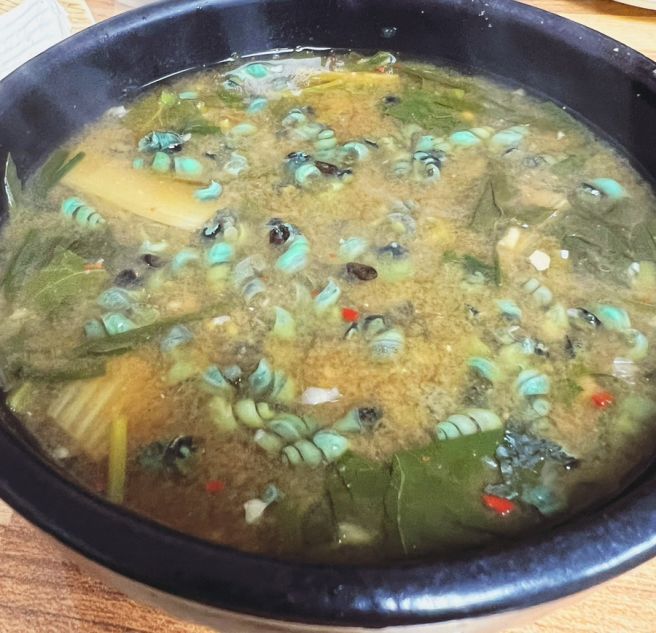 충북 영동 맛집 인터식당, 맛있는 녀석들에도 나온 올뱅이국밥 맛 그리고 웨이팅 후기