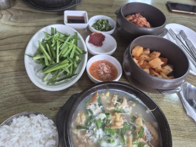 춘천성심병원 주변 아침식사가능 현대뚝배기