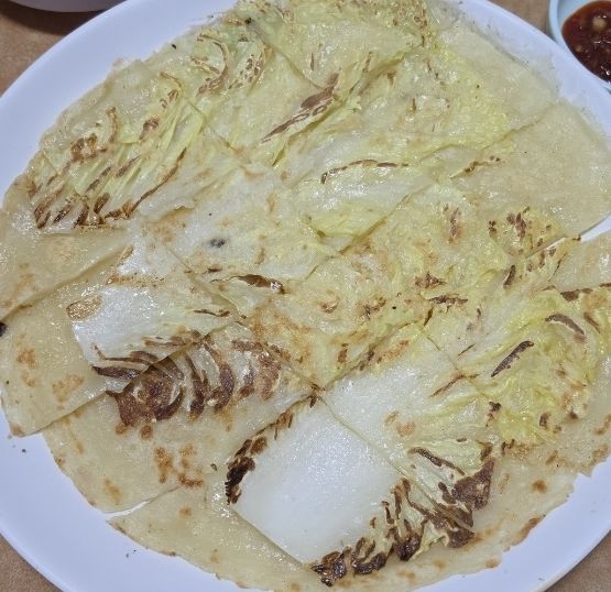 봉화묵집 - 아리랑 시장 손칼국수 메밀묵 동동주 맛집