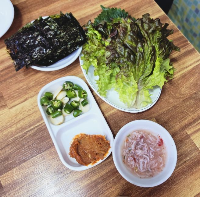 대구동구시장맛집[일경식당]허영만화백이 반한 홍어와 왕순대맛집