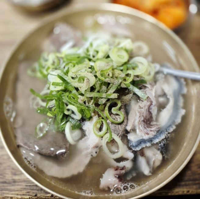 하동관 명동본점 / 가을 보양식은 여기서...