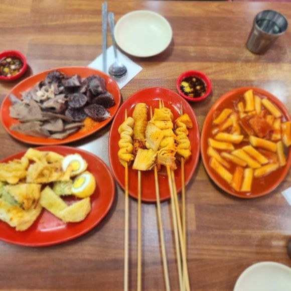 경산시장 분식 맛집 개미분식 가면 떡볶이 순대 튀김 어묵 다 시키게 됩니다