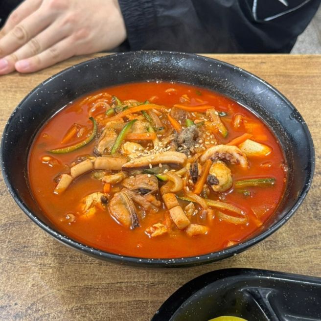 교동반점본점 • 강릉에서 짬뽕으로만 승부보는곳 원조교동짬뽕 내돈내산 솔직 후기