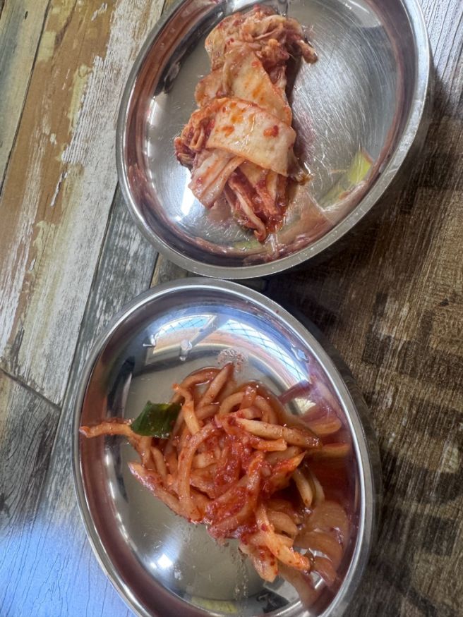 [천안 영성동 맛집] 가성비 미친 노포 감성 국수 맛집 '옛김포식당' 후기 🍜✨