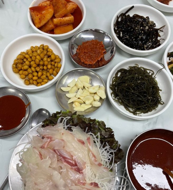 [부산 맛집] 70년 전통! 부산 숙성회 맛집, 자갈치시장 부산명물횟집 (회백밥 강추!)