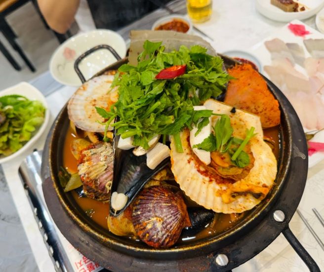대연동맛집 궁중해물탕 조씨집 회물탕세트 가성비 저녁외식 추천
