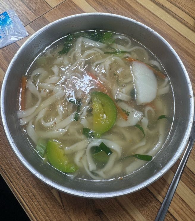 영천 칼국수맛집 제일손칼국수 담백한 칼국수와 쫀득한 돼지껍데기 조합