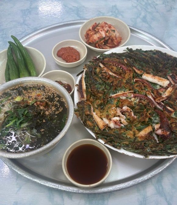 260326~27 경주/ 황리단길 놋전국수 연화 할타보카 도미 이치니산도 어향원 대릉원 실시간 벚꽃