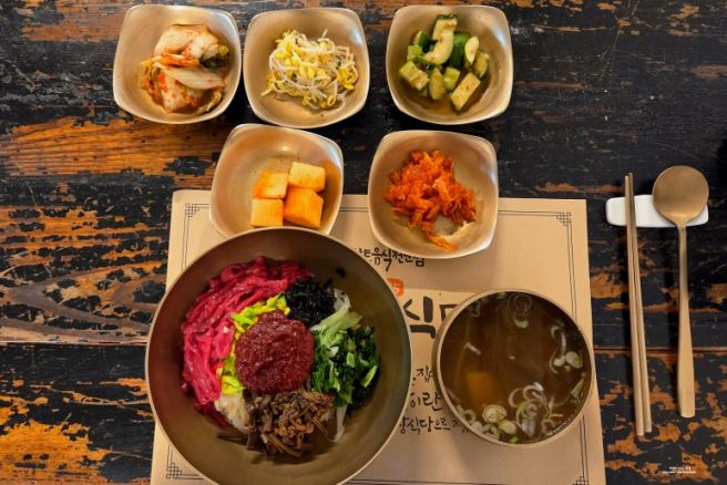 진주 천황식당 육회비빔밥 해장국 아침식사 주차 메뉴 포장 전현무계획
