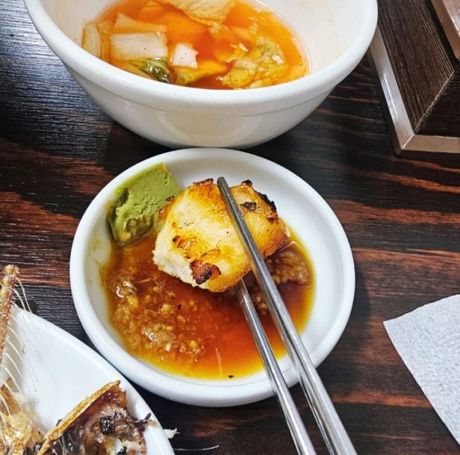 속초 여행 맛집 추천, 내돈내산 주말 웨이팅시간 주차정보 맛후기 직접 구워주는-88생선구이