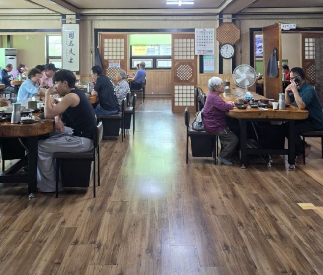 단양 대강면 오래된 흑염소 전문점, 직접 키운 흑염소 갈매기식당