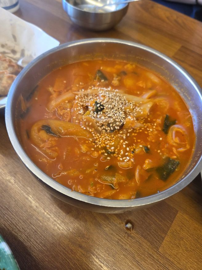 [구미 맛집] 얼큰한 국물이 생각날 때 찾는 인동 몽짬뽕 방문 후기